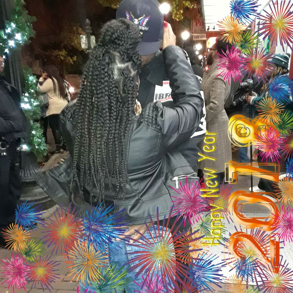 Meet your Posher, Charles